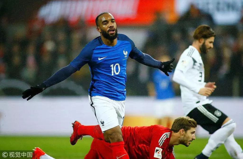 英雄联盟投注 -关于转会期法国杯传出新动向，密尔沃基雄鹿队长鼓劲，管理层表态：悬念犹存，临场指挥获称赞的信息