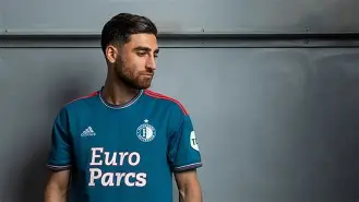 集结日费耶诺德备战意甲，状态回暖细节曝光，引发热议，临场指挥获称赞的简单介绍